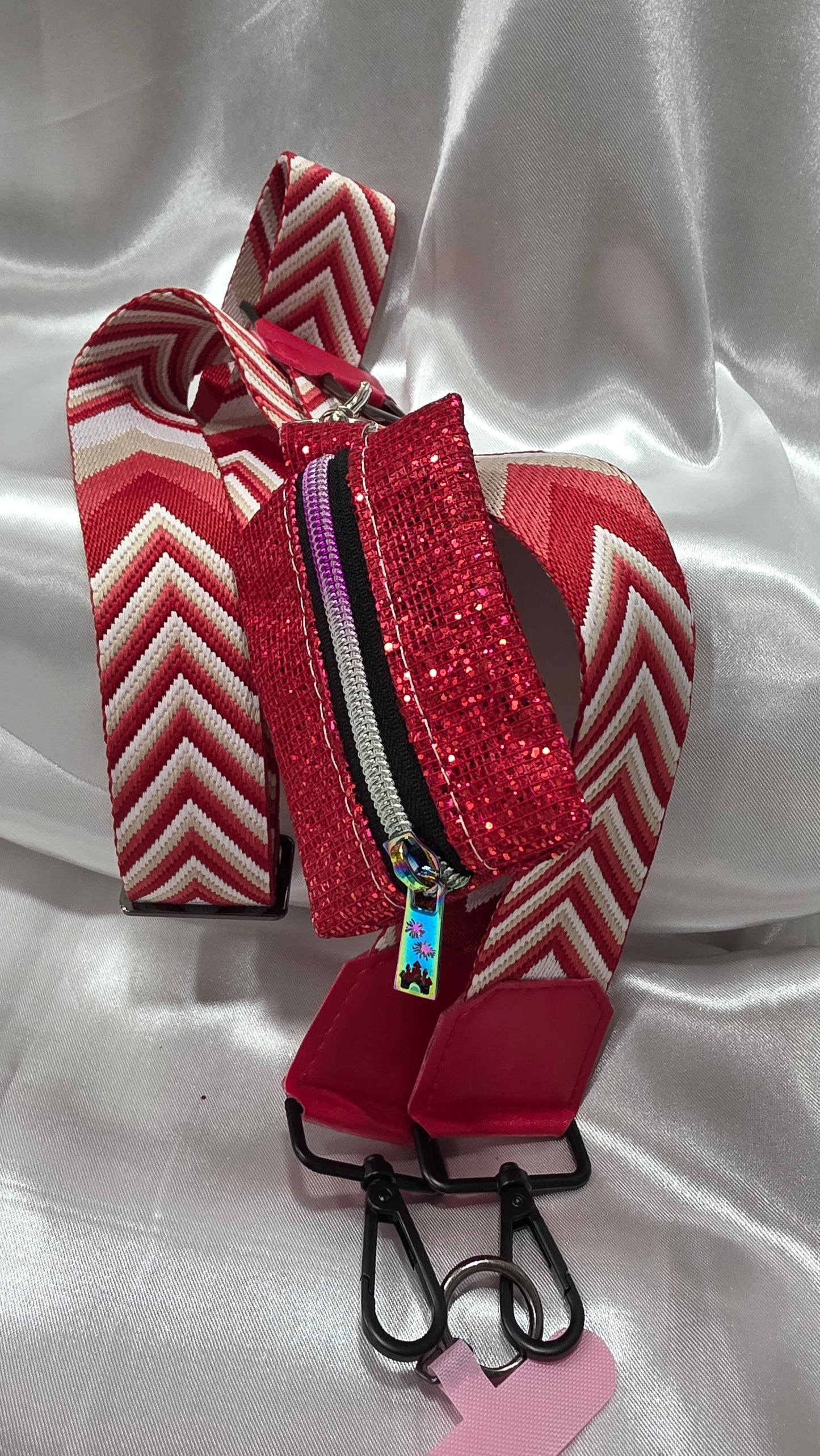 Cellphone Sling with zippered pouch